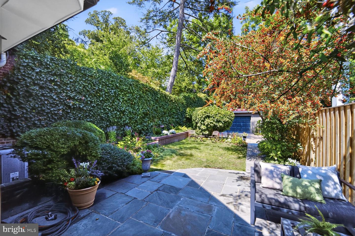 3327 O ST NW, WASHINGTON, District Of Columbia 20007, 4 Bedrooms Bedrooms, ,4 BathroomsBathrooms,Residential,For sale,3327 O ST NW,DCDC2223908 MLS # DCDC2223908