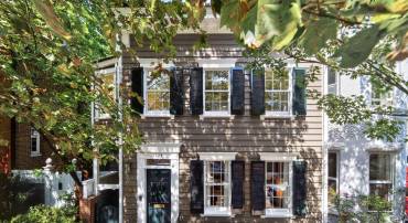 3327 O ST NW, WASHINGTON, District Of Columbia 20007, 4 Bedrooms Bedrooms, ,4 BathroomsBathrooms,Residential,For sale,3327 O ST NW,DCDC2223908 MLS # DCDC2223908