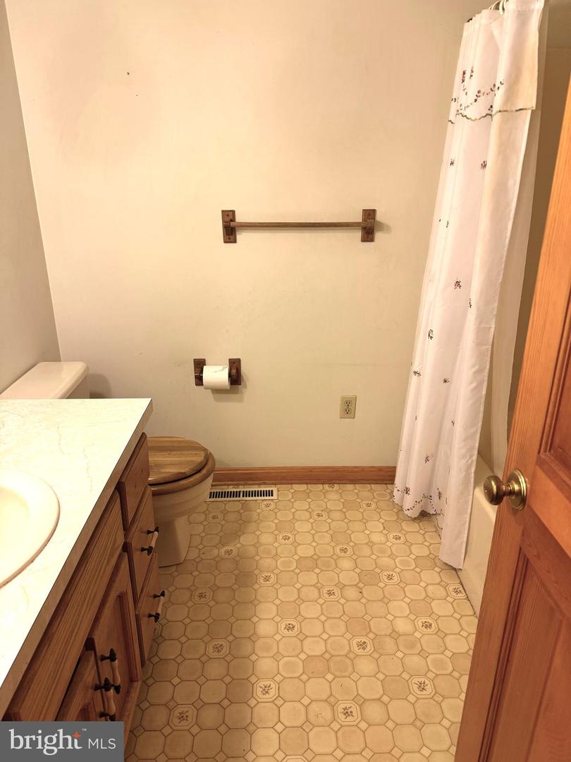 17257 GORE LN, REVA, Virginia 22735, 4 Bedrooms Bedrooms, ,3 BathroomsBathrooms,Residential,For sale,17257 GORE LN,VACU2011668 MLS # VACU2011668