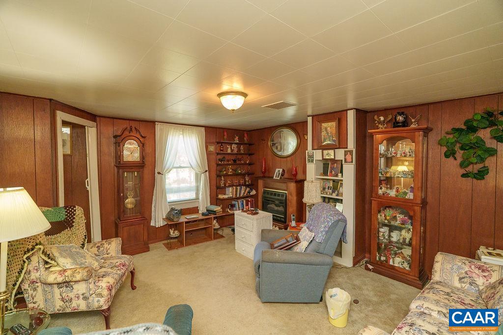 4430 BROWNS GAP TPKE, CROZET, Virginia 22932, 3 Bedrooms Bedrooms, ,1 BathroomBathrooms,Residential,For sale,4430 BROWNS GAP TPKE,669308 MLS # 669308