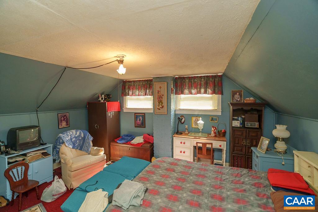 4430 BROWNS GAP TPKE, CROZET, Virginia 22932, 3 Bedrooms Bedrooms, ,1 BathroomBathrooms,Residential,For sale,4430 BROWNS GAP TPKE,669308 MLS # 669308