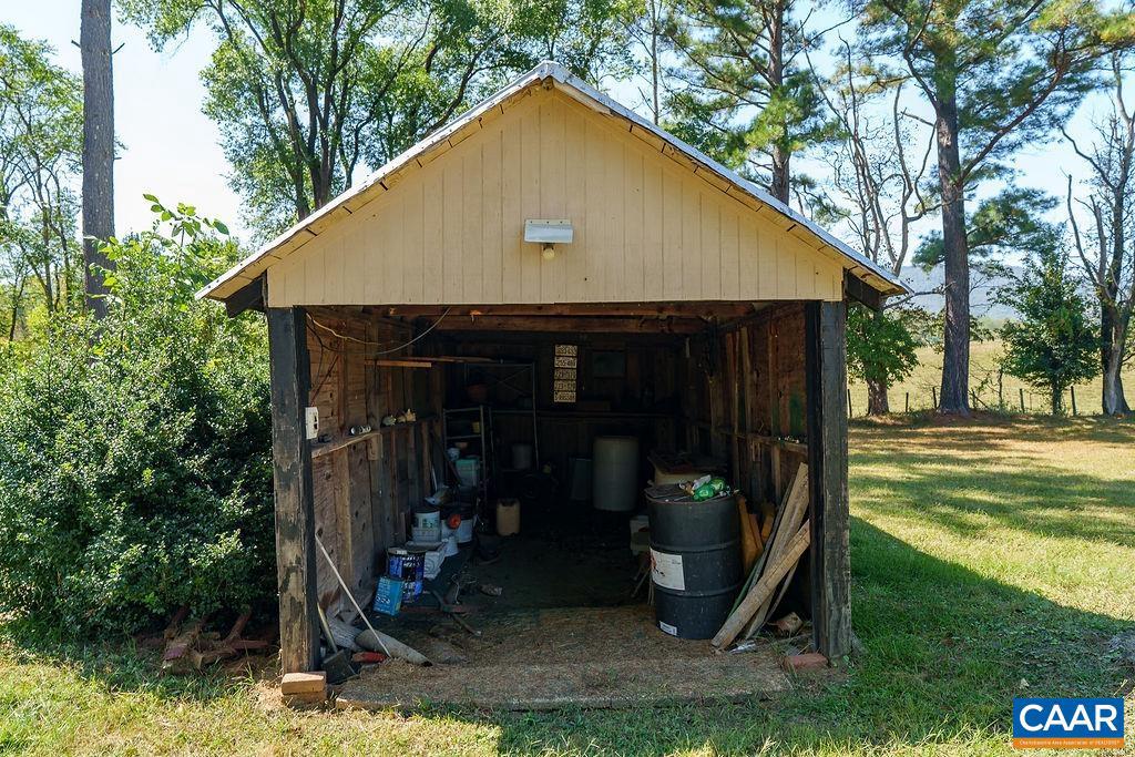 4430 BROWNS GAP TPKE, CROZET, Virginia 22932, 3 Bedrooms Bedrooms, ,1 BathroomBathrooms,Residential,For sale,4430 BROWNS GAP TPKE,669308 MLS # 669308