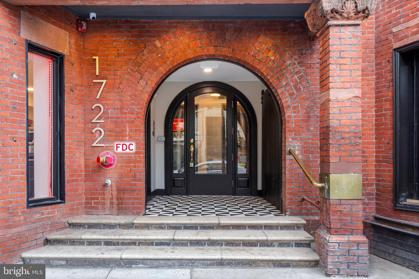 1722 CONNECTICUT AVE NW #4, WASHINGTON, District Of Columbia 20009, 1 Bedroom Bedrooms, ,1 BathroomBathrooms,Residential,For sale,1722 CONNECTICUT AVE NW #4,DCDC2223962 MLS # DCDC2223962