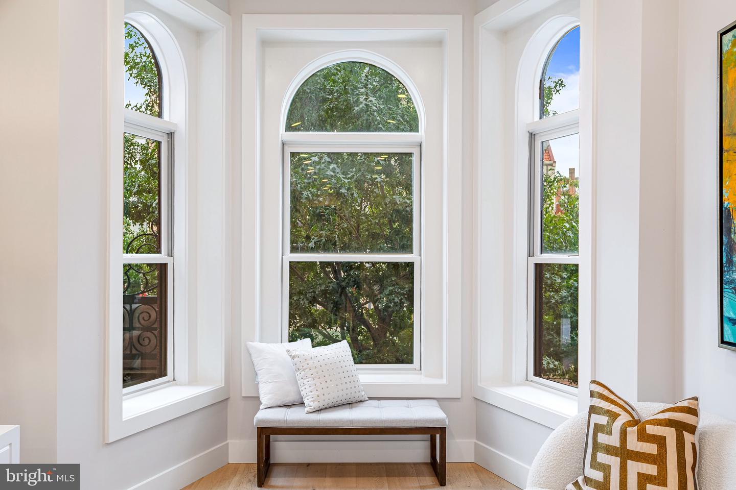 1722 CONNECTICUT AVE NW #4, WASHINGTON, District Of Columbia 20009, 1 Bedroom Bedrooms, ,1 BathroomBathrooms,Residential,For sale,1722 CONNECTICUT AVE NW #4,DCDC2223962 MLS # DCDC2223962