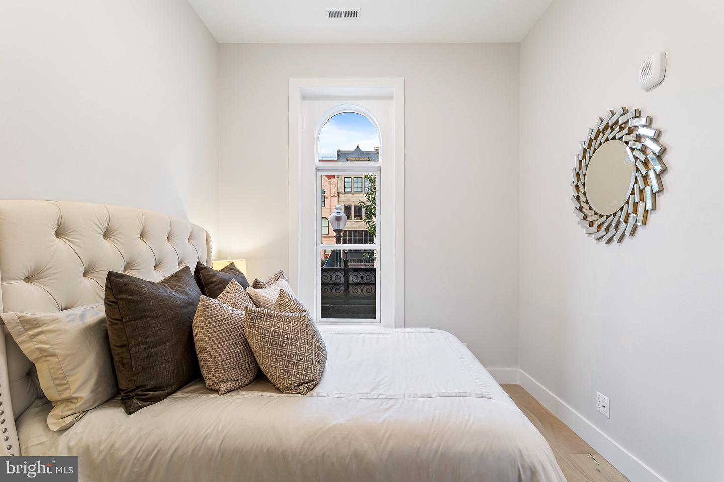 1722 CONNECTICUT AVE NW #4, WASHINGTON, District Of Columbia 20009, 1 Bedroom Bedrooms, ,1 BathroomBathrooms,Residential,For sale,1722 CONNECTICUT AVE NW #4,DCDC2223962 MLS # DCDC2223962