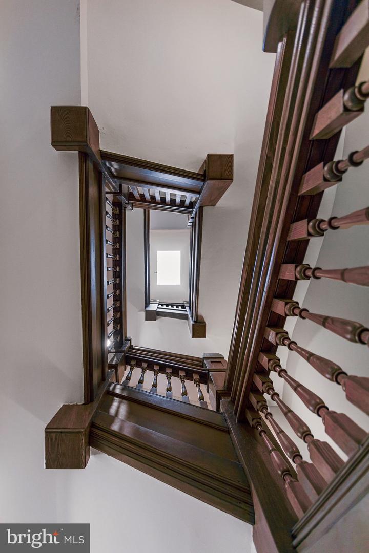 1722 CONNECTICUT AVE NW #4, WASHINGTON, District Of Columbia 20009, 1 Bedroom Bedrooms, ,1 BathroomBathrooms,Residential,For sale,1722 CONNECTICUT AVE NW #4,DCDC2223962 MLS # DCDC2223962