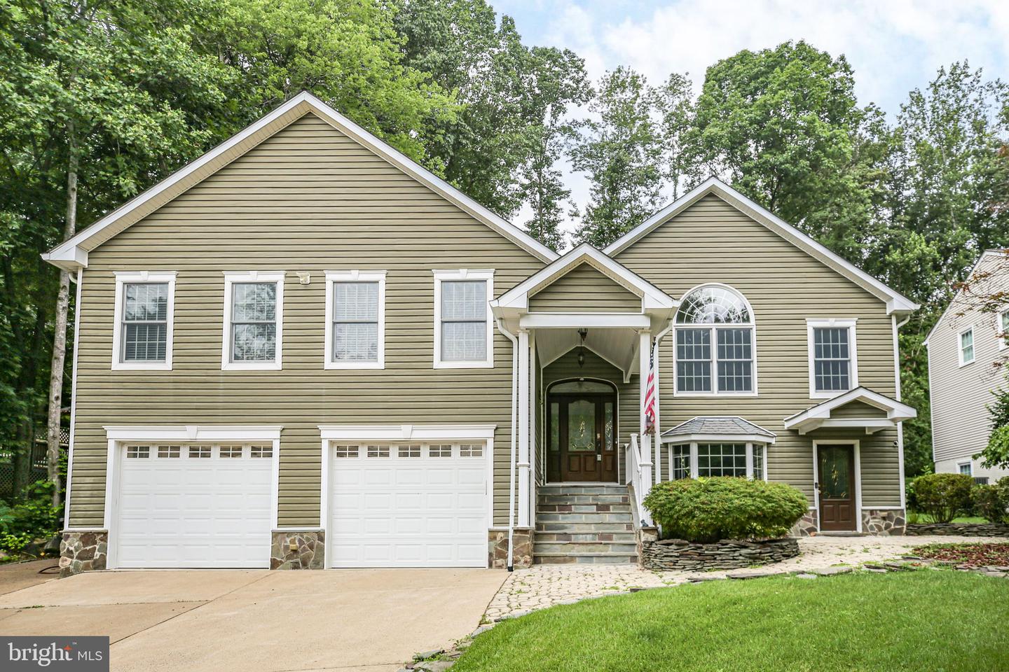 2409 HARPOON DR, STAFFORD, Virginia 22554, 5 Bedrooms Bedrooms, ,5 BathroomsBathrooms,Residential,For sale,2409 HARPOON DR,VAST2042902 MLS # VAST2042902