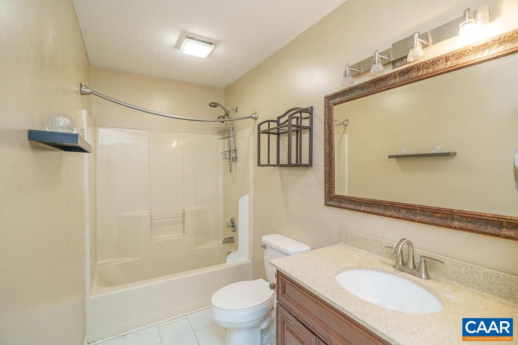 197 SHERWOOD DR, WAYNESBORO, Virginia 22980, 3 Bedrooms Bedrooms, ,2 BathroomsBathrooms,Residential,For sale,197 SHERWOOD DR,669314 MLS # 669314