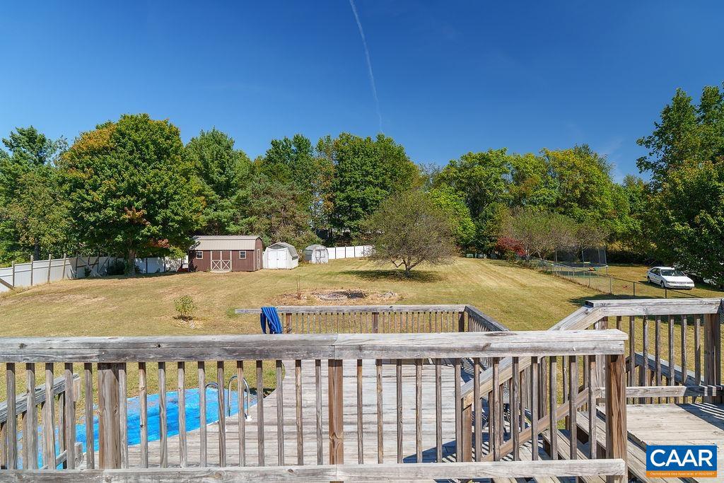197 SHERWOOD DR, WAYNESBORO, Virginia 22980, 3 Bedrooms Bedrooms, ,2 BathroomsBathrooms,Residential,For sale,197 SHERWOOD DR,669314 MLS # 669314