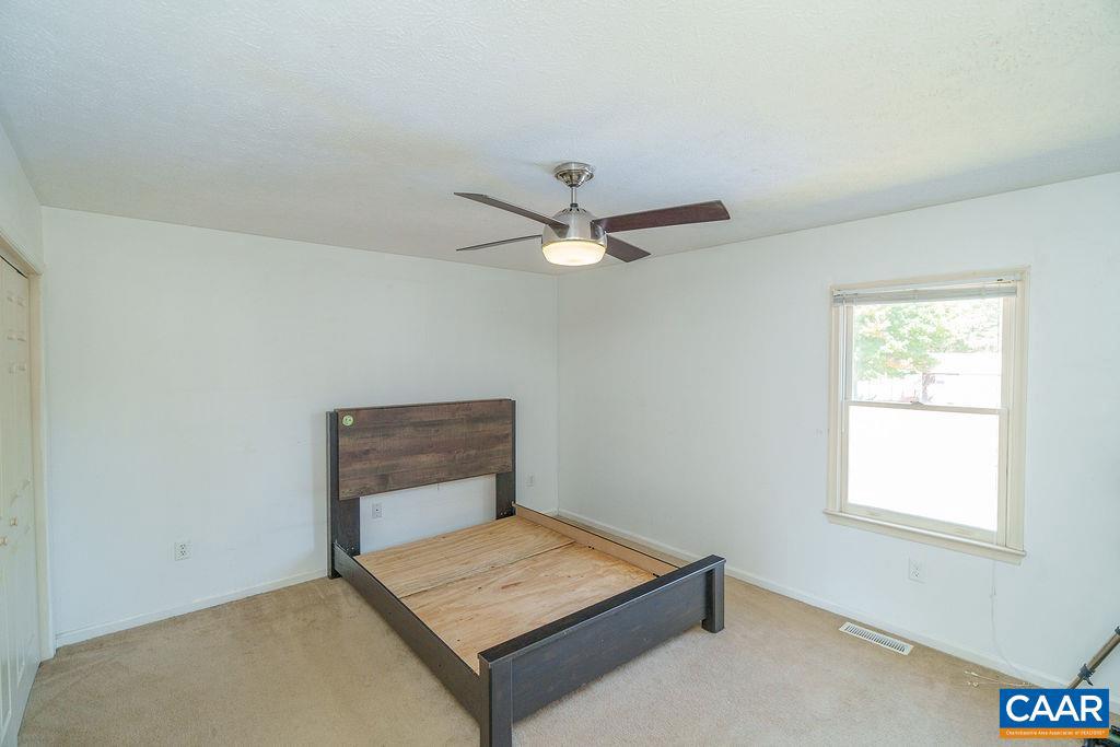 197 SHERWOOD DR, WAYNESBORO, Virginia 22980, 3 Bedrooms Bedrooms, ,2 BathroomsBathrooms,Residential,For sale,197 SHERWOOD DR,669314 MLS # 669314