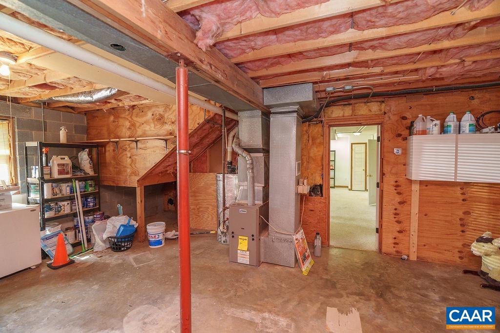 197 SHERWOOD DR, WAYNESBORO, Virginia 22980, 3 Bedrooms Bedrooms, ,2 BathroomsBathrooms,Residential,For sale,197 SHERWOOD DR,669314 MLS # 669314