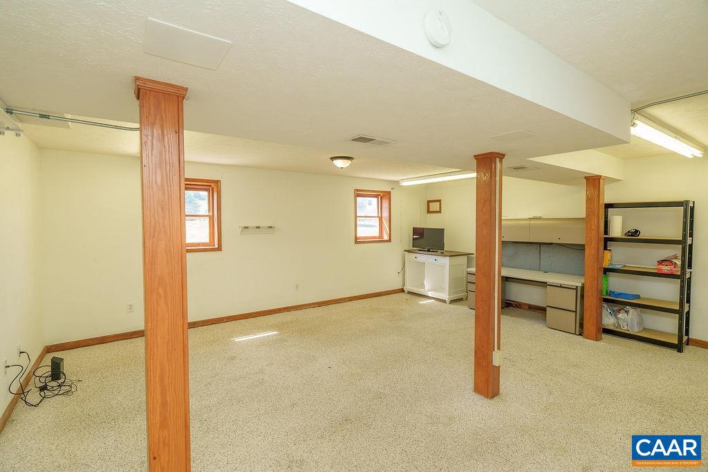 197 SHERWOOD DR, WAYNESBORO, Virginia 22980, 3 Bedrooms Bedrooms, ,2 BathroomsBathrooms,Residential,For sale,197 SHERWOOD DR,669314 MLS # 669314