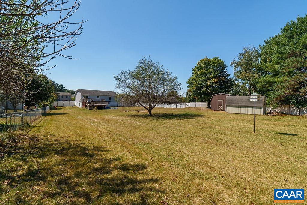 197 SHERWOOD DR, WAYNESBORO, Virginia 22980, 3 Bedrooms Bedrooms, ,2 BathroomsBathrooms,Residential,For sale,197 SHERWOOD DR,669314 MLS # 669314