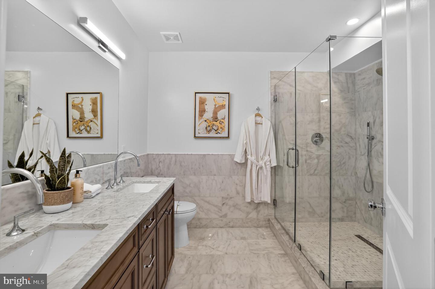1335 11TH ST NW #PH2, WASHINGTON, District Of Columbia 20001, 3 Bedrooms Bedrooms, ,2 BathroomsBathrooms,Residential,For sale,1335 11TH ST NW #PH2,DCDC2224020 MLS # DCDC2224020 1335 11TH ST NW #PH2, WASHINGTON, District Of Columbia 20001, 3 Bedrooms Bedrooms, ,2 BathroomsBathrooms,Residential,For sale,1335 11TH ST NW #PH2,DCDC2224020 MLS # DCDC2224020