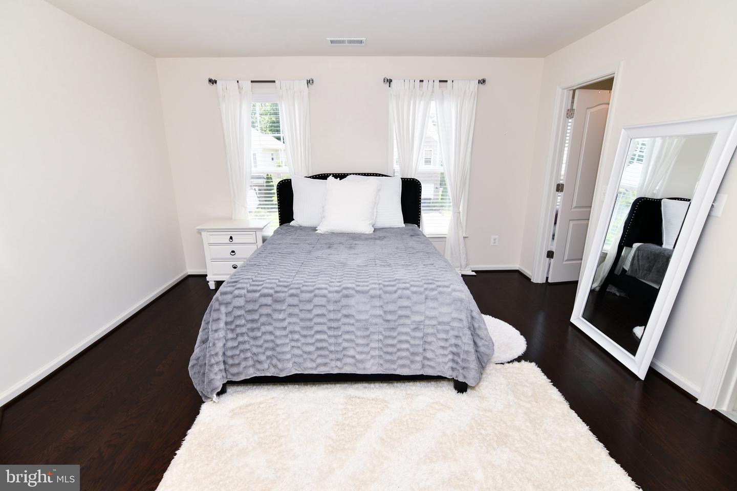 42344 ABNEY WOOD DR, CHANTILLY, Virginia 20152, 8 Bedrooms Bedrooms, ,5 BathroomsBathrooms,Residential,For sale,42344 ABNEY WOOD DR,VALO2097932 MLS # VALO2097932