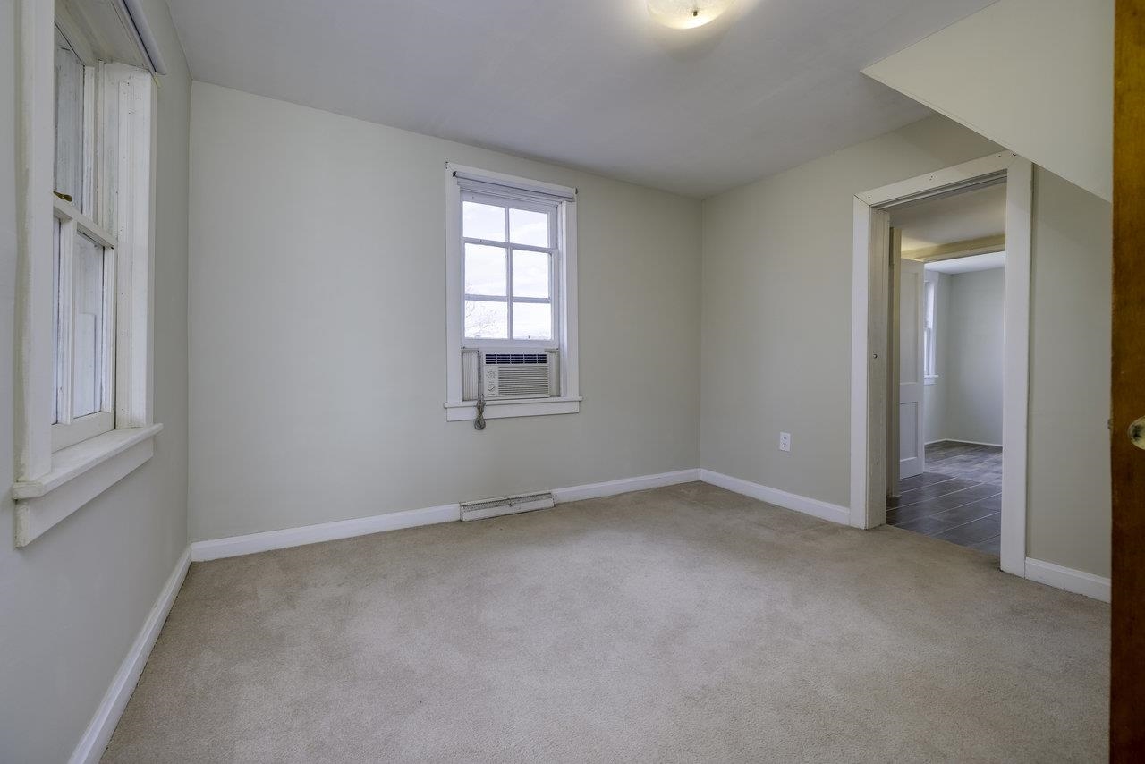 11904 NORTH VALLEY PIKE, BROADWAY, Virginia 22815, 3 Bedrooms Bedrooms, ,1 BathroomBathrooms,Residential,11904 NORTH VALLEY PIKE,669340 MLS # 669340