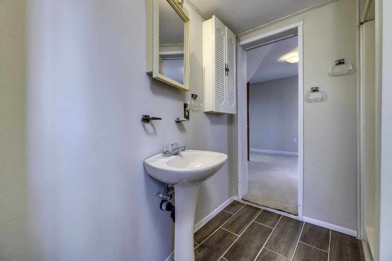 11904 NORTH VALLEY PIKE, BROADWAY, Virginia 22815, 3 Bedrooms Bedrooms, ,1 BathroomBathrooms,Residential,11904 NORTH VALLEY PIKE,669340 MLS # 669340
