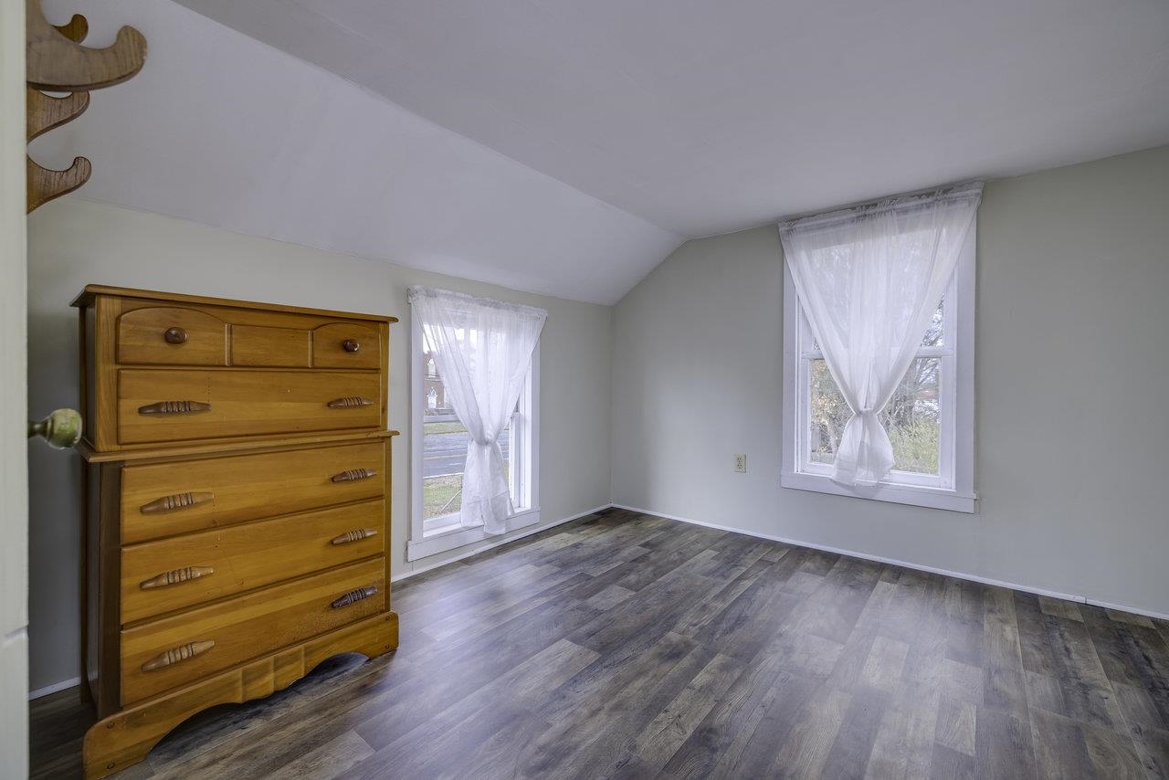 11904 NORTH VALLEY PIKE, BROADWAY, Virginia 22815, 3 Bedrooms Bedrooms, ,1 BathroomBathrooms,Residential,11904 NORTH VALLEY PIKE,669340 MLS # 669340