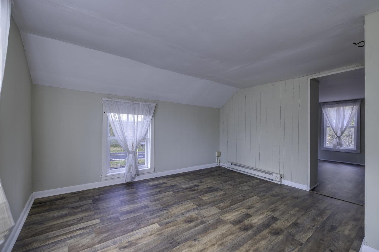 11904 NORTH VALLEY PIKE, BROADWAY, Virginia 22815, 3 Bedrooms Bedrooms, ,1 BathroomBathrooms,Residential,11904 NORTH VALLEY PIKE,669340 MLS # 669340