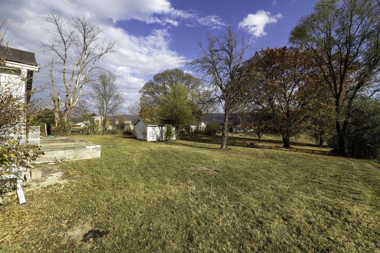 11904 NORTH VALLEY PIKE, BROADWAY, Virginia 22815, 3 Bedrooms Bedrooms, ,1 BathroomBathrooms,Residential,11904 NORTH VALLEY PIKE,669340 MLS # 669340