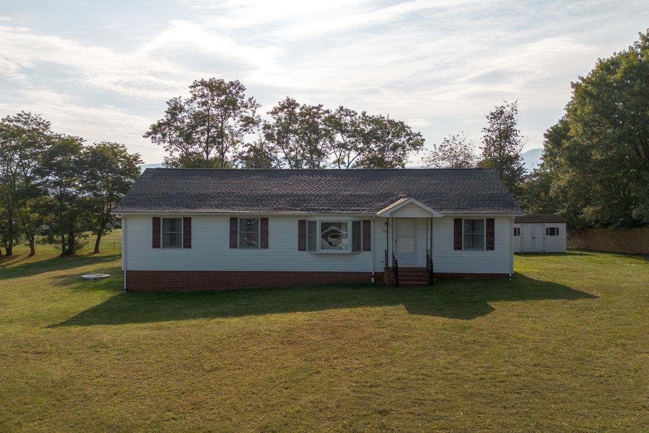 1529 GOODRICH RD, STANLEY, Virginia 22851, 3 Bedrooms Bedrooms, ,2 BathroomsBathrooms,Residential,1529 GOODRICH RD,669346 MLS # 669346