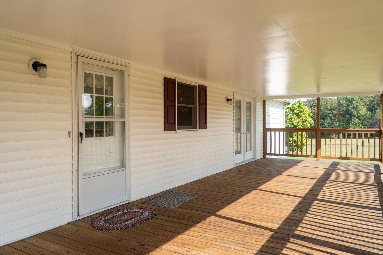 1529 GOODRICH RD, STANLEY, Virginia 22851, 3 Bedrooms Bedrooms, ,2 BathroomsBathrooms,Residential,1529 GOODRICH RD,669346 MLS # 669346