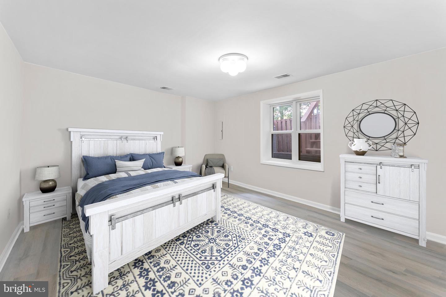 5835 NORHAM DR, ALEXANDRIA, Virginia 22315, 2 Bedrooms Bedrooms, ,2 BathroomsBathrooms,Residential,For sale,5835 NORHAM DR,VAFX2263314 MLS # VAFX2263314