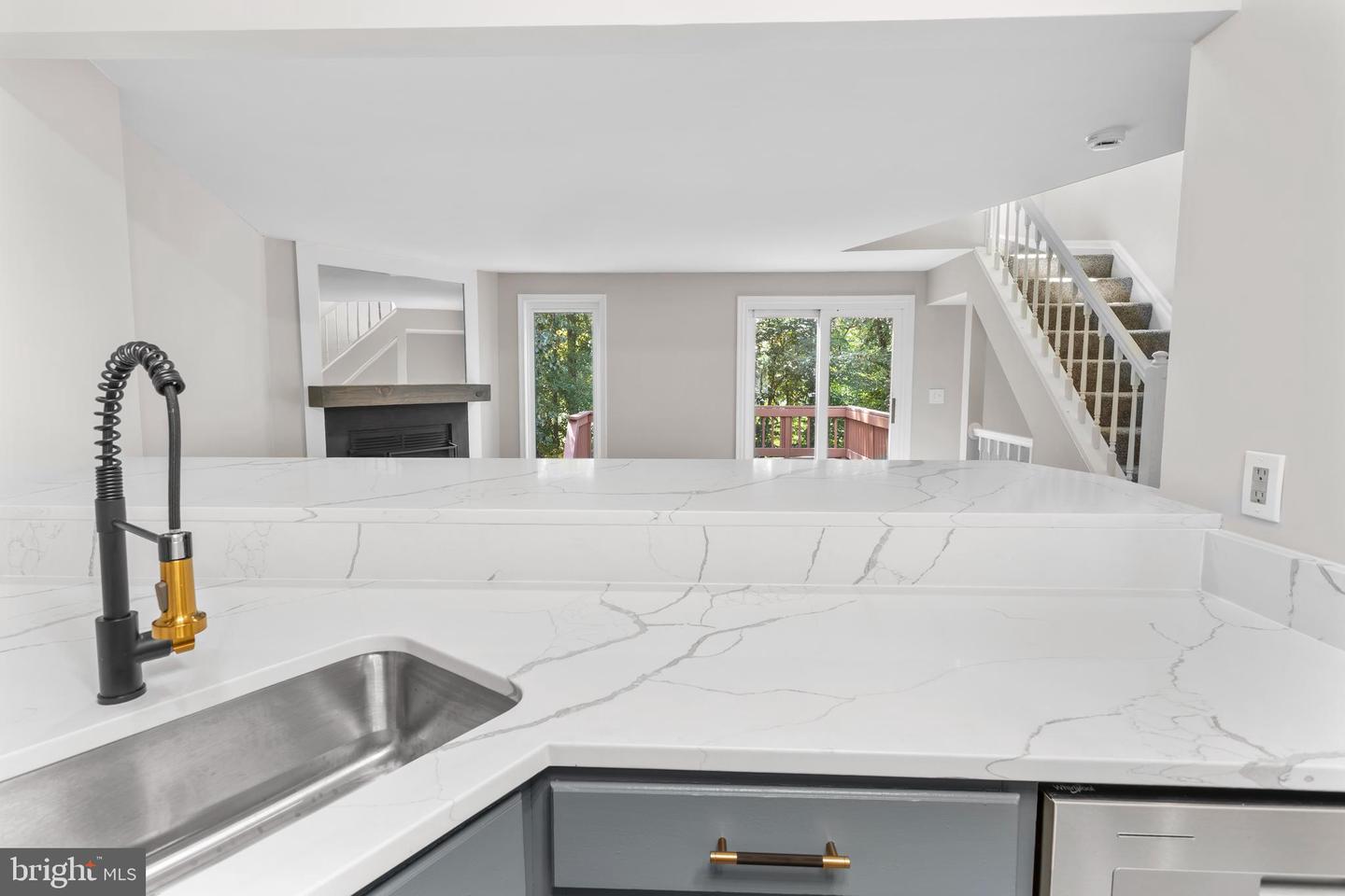 5835 NORHAM DR, ALEXANDRIA, Virginia 22315, 2 Bedrooms Bedrooms, ,2 BathroomsBathrooms,Residential,For sale,5835 NORHAM DR,VAFX2263314 MLS # VAFX2263314