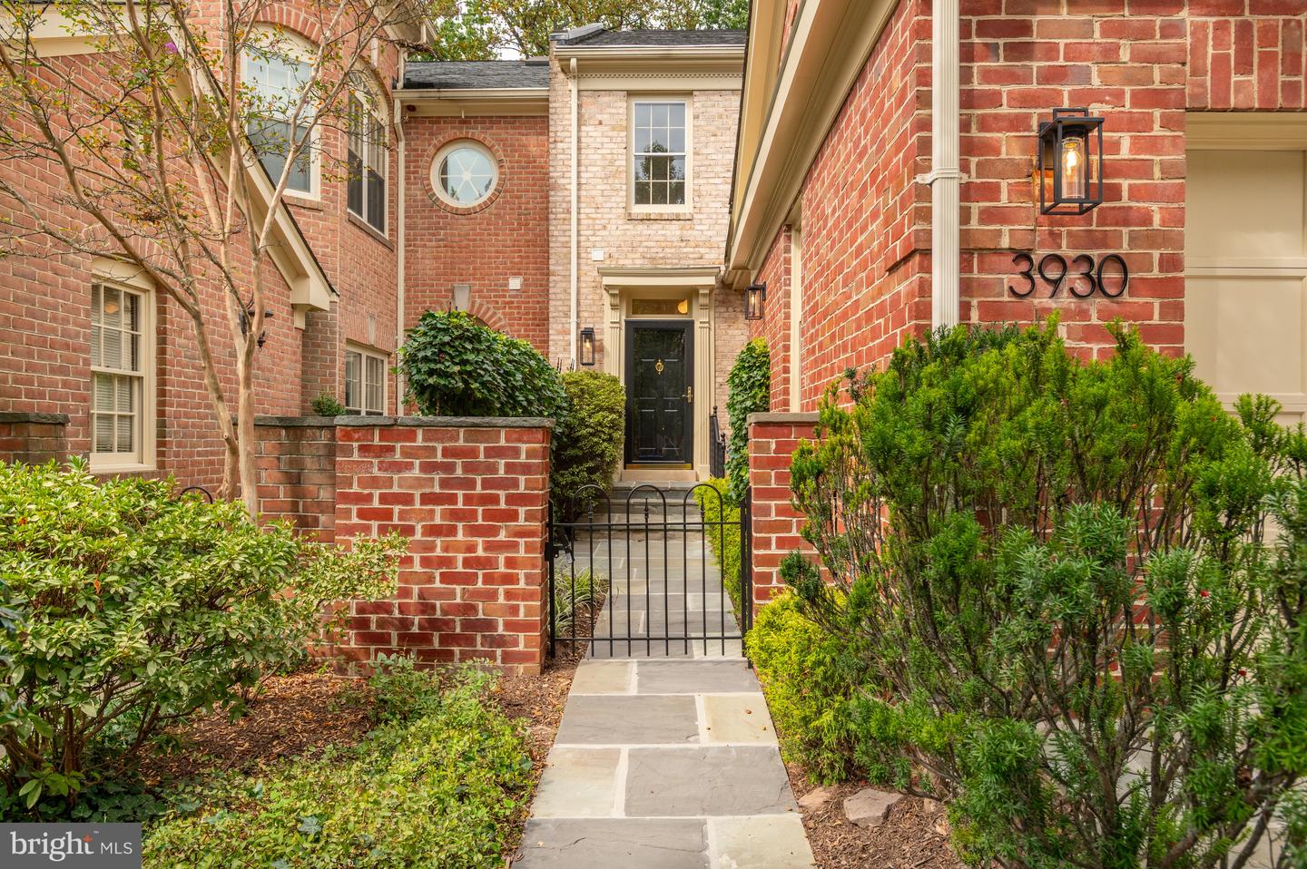 3930 HIGHWOOD CT NW, WASHINGTON, District Of Columbia 20007, 3 Bedrooms Bedrooms, 7 Rooms Rooms,3 BathroomsBathrooms,Residential,For sale,3930 HIGHWOOD CT NW,DCDC2217220 MLS # DCDC2217220