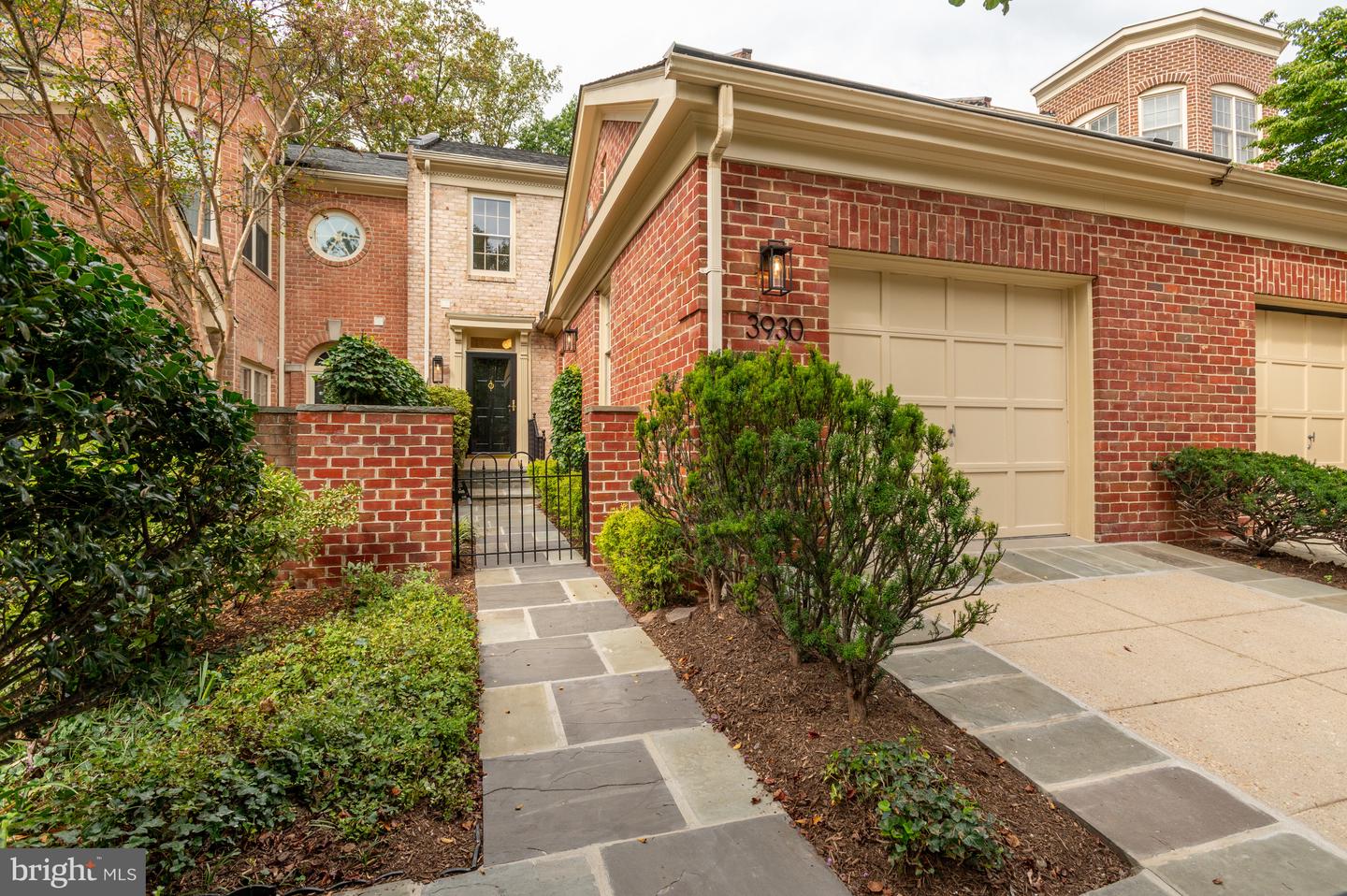 3930 HIGHWOOD CT NW, WASHINGTON, District Of Columbia 20007, 3 Bedrooms Bedrooms, 7 Rooms Rooms,3 BathroomsBathrooms,Residential,For sale,3930 HIGHWOOD CT NW,DCDC2217220 MLS # DCDC2217220
