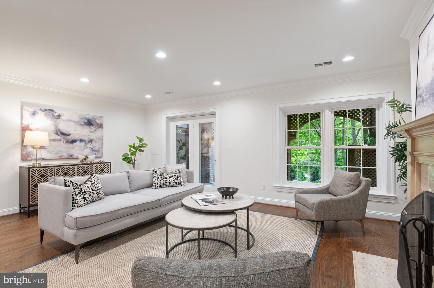 3930 HIGHWOOD CT NW, WASHINGTON, District Of Columbia 20007, 3 Bedrooms Bedrooms, 7 Rooms Rooms,3 BathroomsBathrooms,Residential,For sale,3930 HIGHWOOD CT NW,DCDC2217220 MLS # DCDC2217220