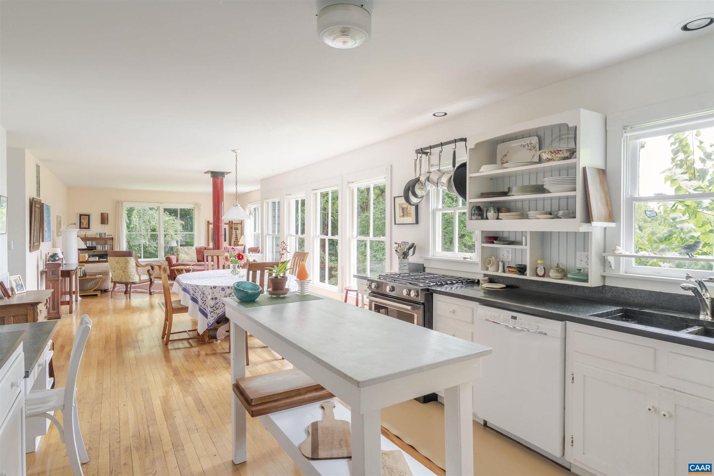 6630 HIGHLANDER WAY, CROZET, Virginia 22932, 3 Bedrooms Bedrooms, ,2 BathroomsBathrooms,Residential,For sale,6630 HIGHLANDER WAY,668506 MLS # 668506