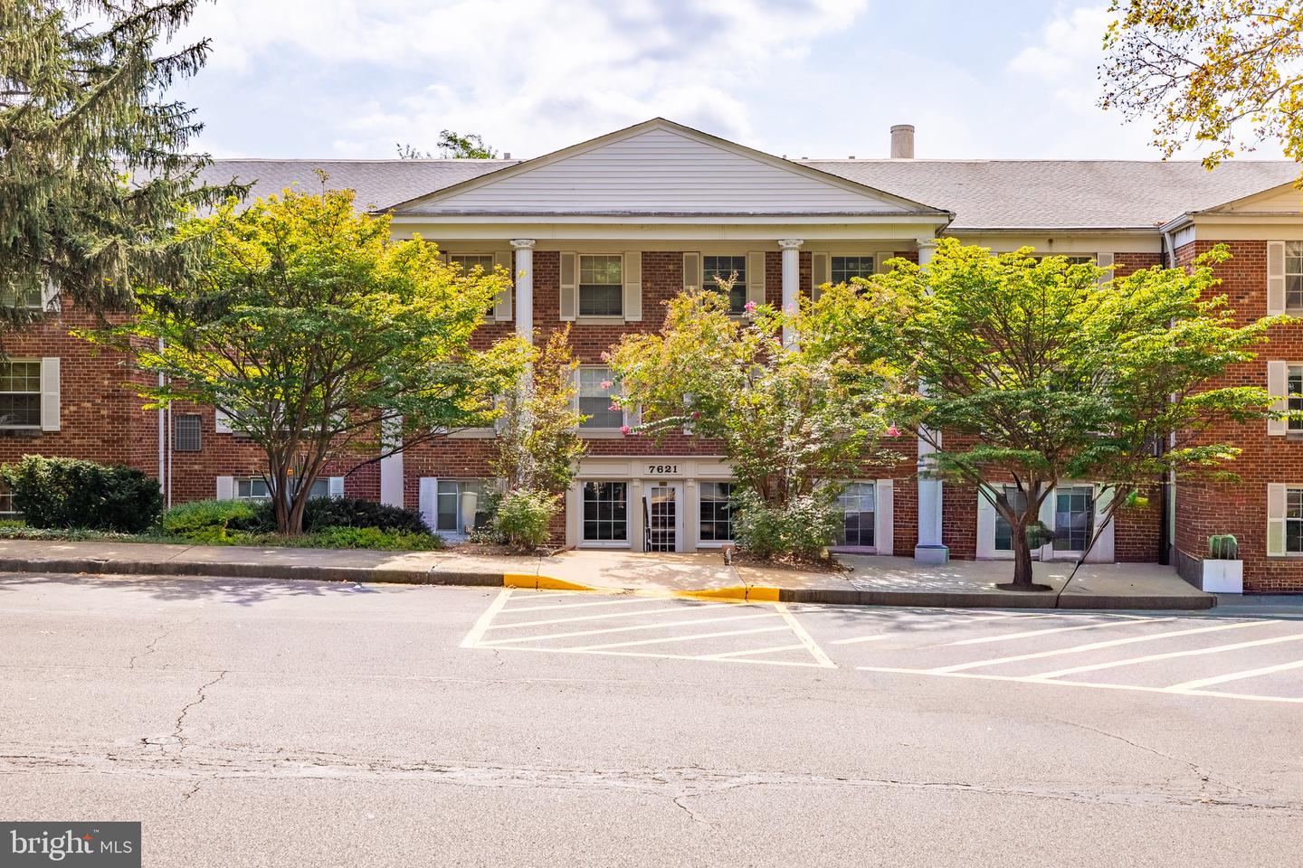 7621 PROVINCIAL DR #304, MCLEAN, Virginia 22102, 1 Bedroom Bedrooms, ,1 BathroomBathrooms,Residential,For sale,7621 PROVINCIAL DR #304,VAFX2267650 MLS # VAFX2267650 7621 PROVINCIAL DR #304, MCLEAN, Virginia 22102, 1 Bedroom Bedrooms, ,1 BathroomBathrooms,Residential,For sale,7621 PROVINCIAL DR #304,VAFX2267650 MLS # VAFX2267650