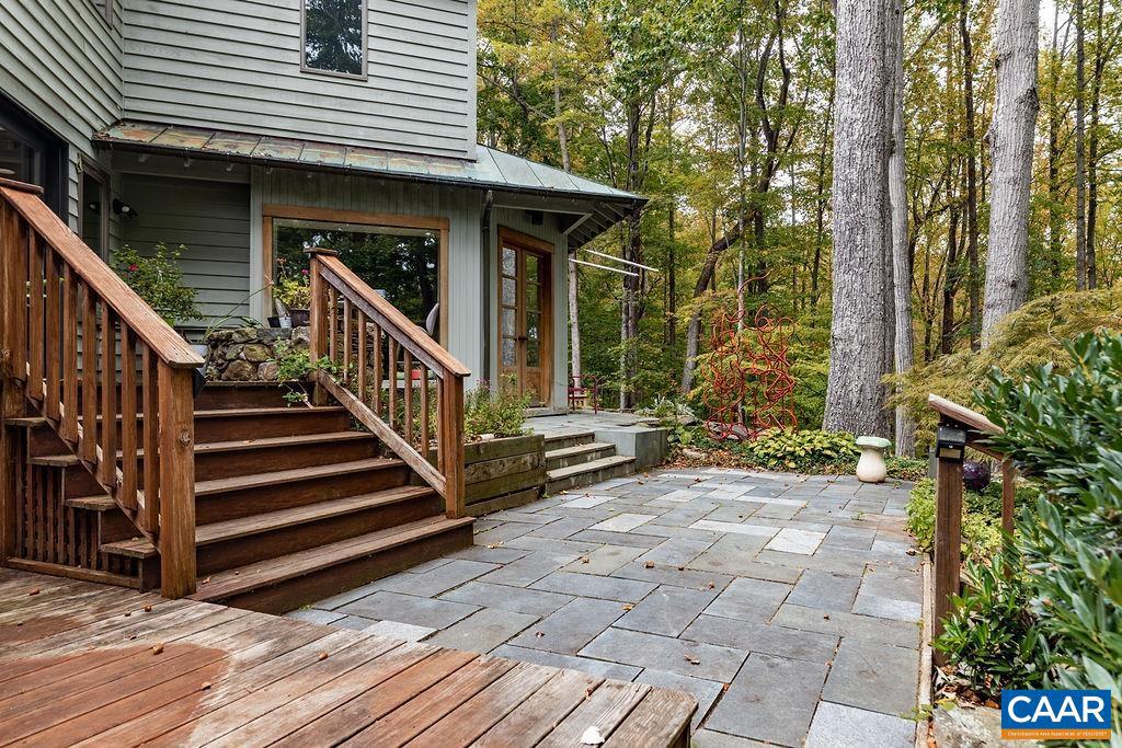 284 SHINGLE OAK LN, NELLYSFORD, Virginia 22958, 4 Bedrooms Bedrooms, ,4 BathroomsBathrooms,Residential,For sale,284 SHINGLE OAK LN,669260 MLS # 669260