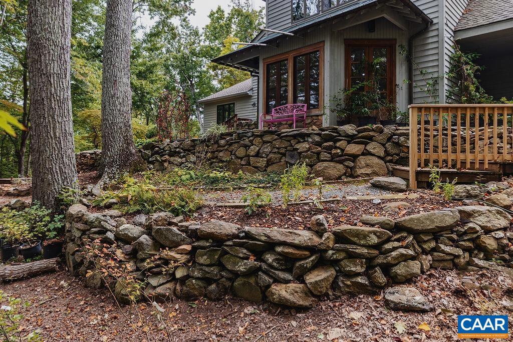 284 SHINGLE OAK LN, NELLYSFORD, Virginia 22958, 4 Bedrooms Bedrooms, ,4 BathroomsBathrooms,Residential,For sale,284 SHINGLE OAK LN,669260 MLS # 669260