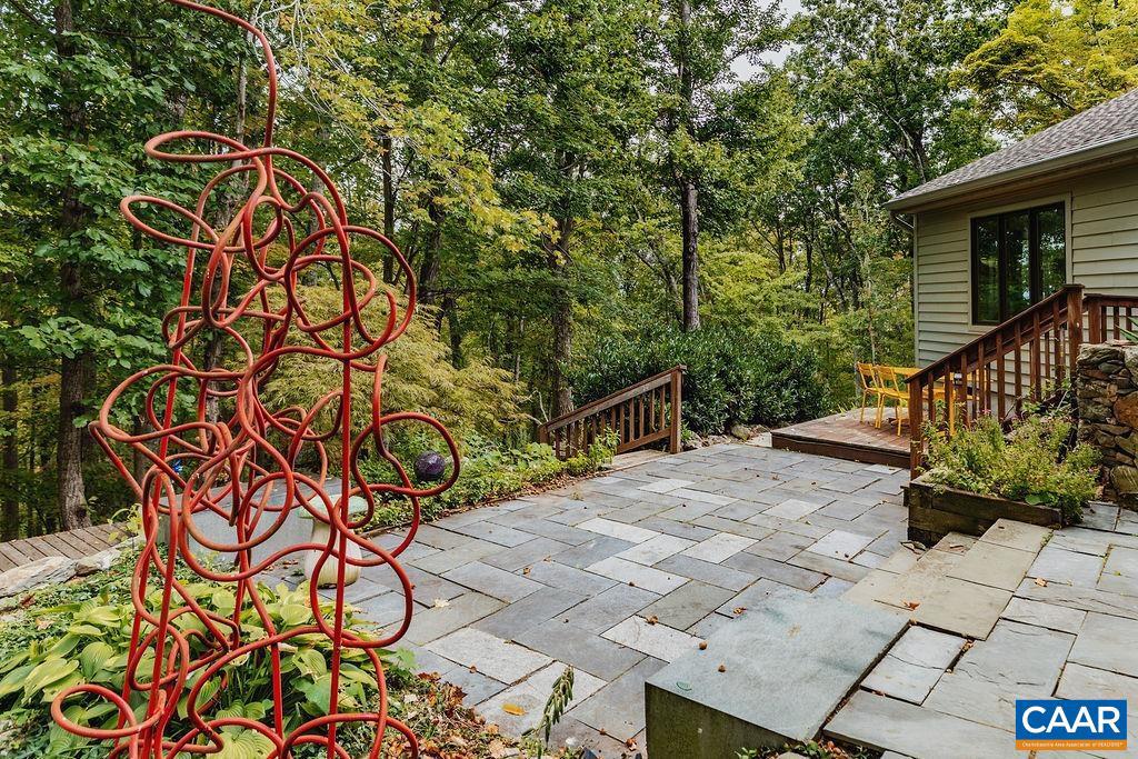 284 SHINGLE OAK LN, NELLYSFORD, Virginia 22958, 4 Bedrooms Bedrooms, ,4 BathroomsBathrooms,Residential,For sale,284 SHINGLE OAK LN,669260 MLS # 669260