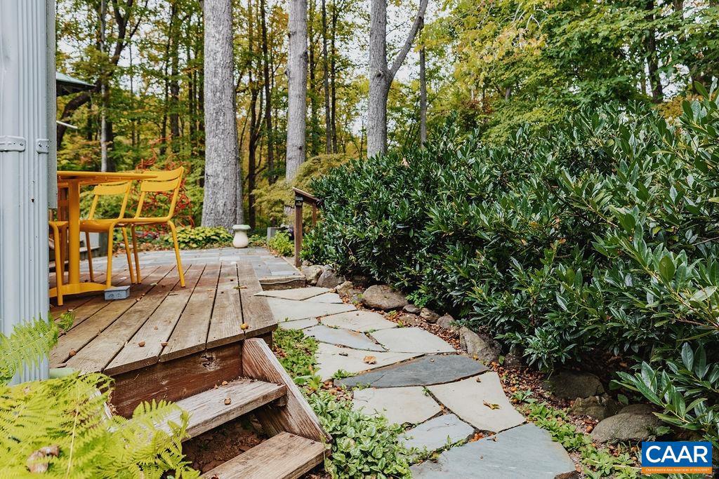 284 SHINGLE OAK LN, NELLYSFORD, Virginia 22958, 4 Bedrooms Bedrooms, ,4 BathroomsBathrooms,Residential,For sale,284 SHINGLE OAK LN,669260 MLS # 669260