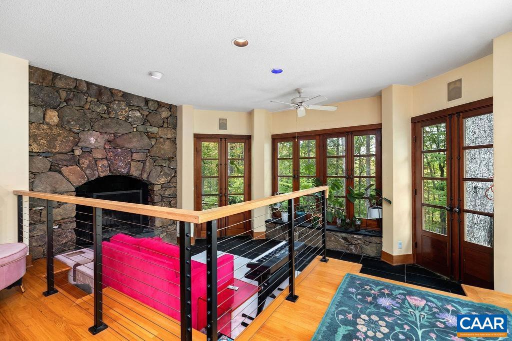284 SHINGLE OAK LN, NELLYSFORD, Virginia 22958, 4 Bedrooms Bedrooms, ,4 BathroomsBathrooms,Residential,For sale,284 SHINGLE OAK LN,669260 MLS # 669260