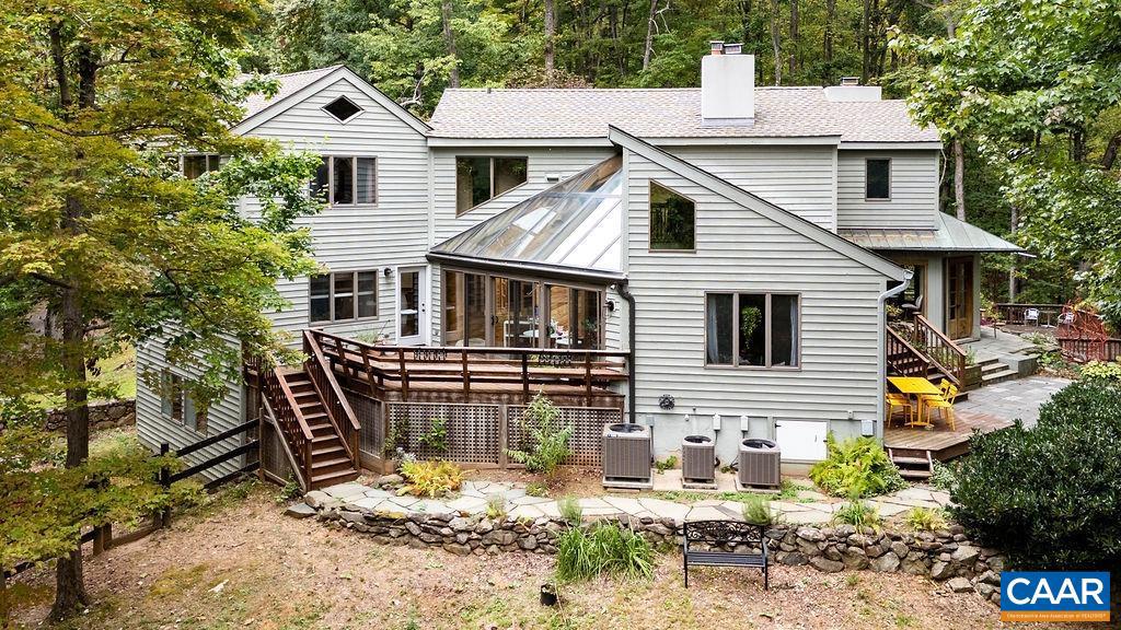 284 SHINGLE OAK LN, NELLYSFORD, Virginia 22958, 4 Bedrooms Bedrooms, ,4 BathroomsBathrooms,Residential,For sale,284 SHINGLE OAK LN,669260 MLS # 669260