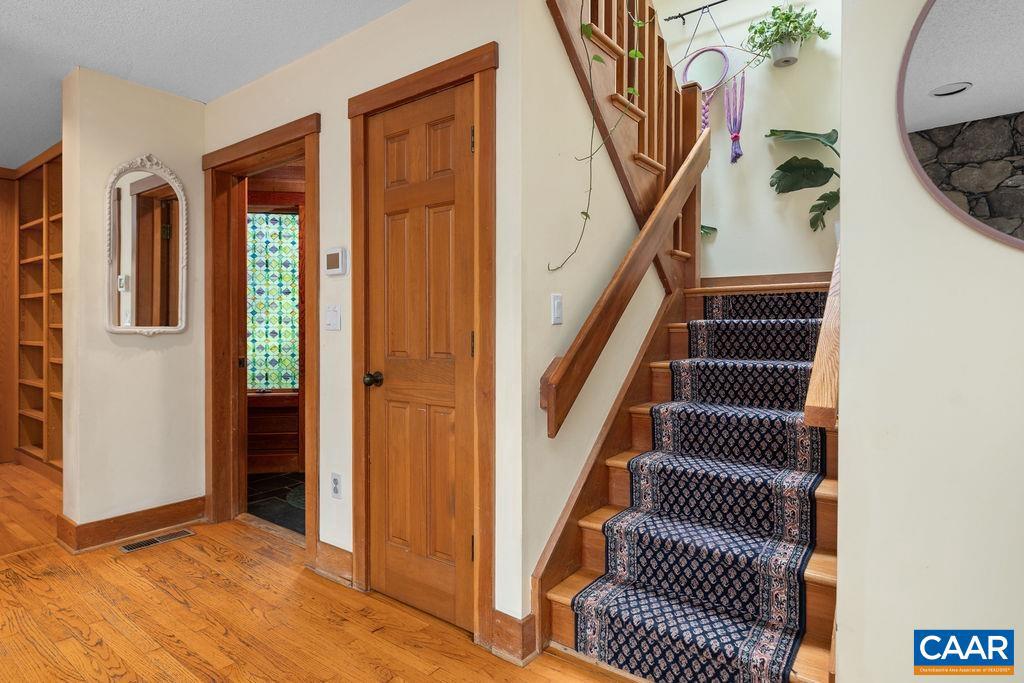 284 SHINGLE OAK LN, NELLYSFORD, Virginia 22958, 4 Bedrooms Bedrooms, ,4 BathroomsBathrooms,Residential,For sale,284 SHINGLE OAK LN,669260 MLS # 669260