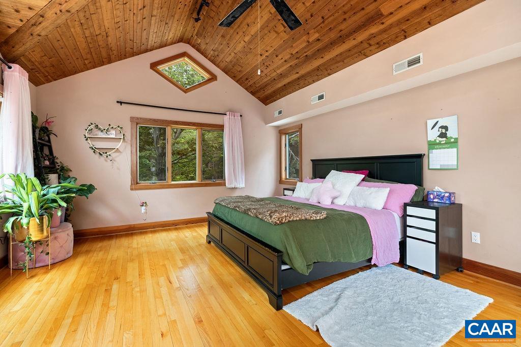 284 SHINGLE OAK LN, NELLYSFORD, Virginia 22958, 4 Bedrooms Bedrooms, ,4 BathroomsBathrooms,Residential,For sale,284 SHINGLE OAK LN,669260 MLS # 669260