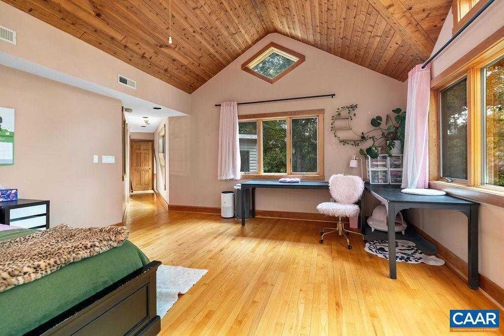 284 SHINGLE OAK LN, NELLYSFORD, Virginia 22958, 4 Bedrooms Bedrooms, ,4 BathroomsBathrooms,Residential,For sale,284 SHINGLE OAK LN,669260 MLS # 669260