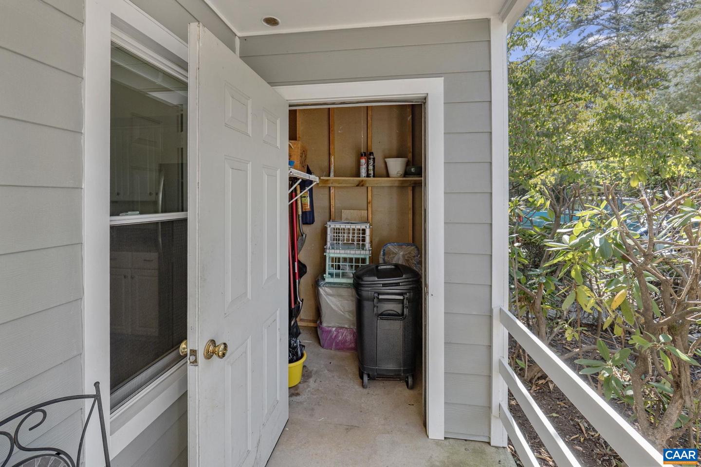 1264 MAPLE VIEW DR, CHARLOTTESVILLE, Virginia 22902, 2 Bedrooms Bedrooms, ,1 BathroomBathrooms,Residential,For sale,1264 MAPLE VIEW DR,669295 MLS # 669295