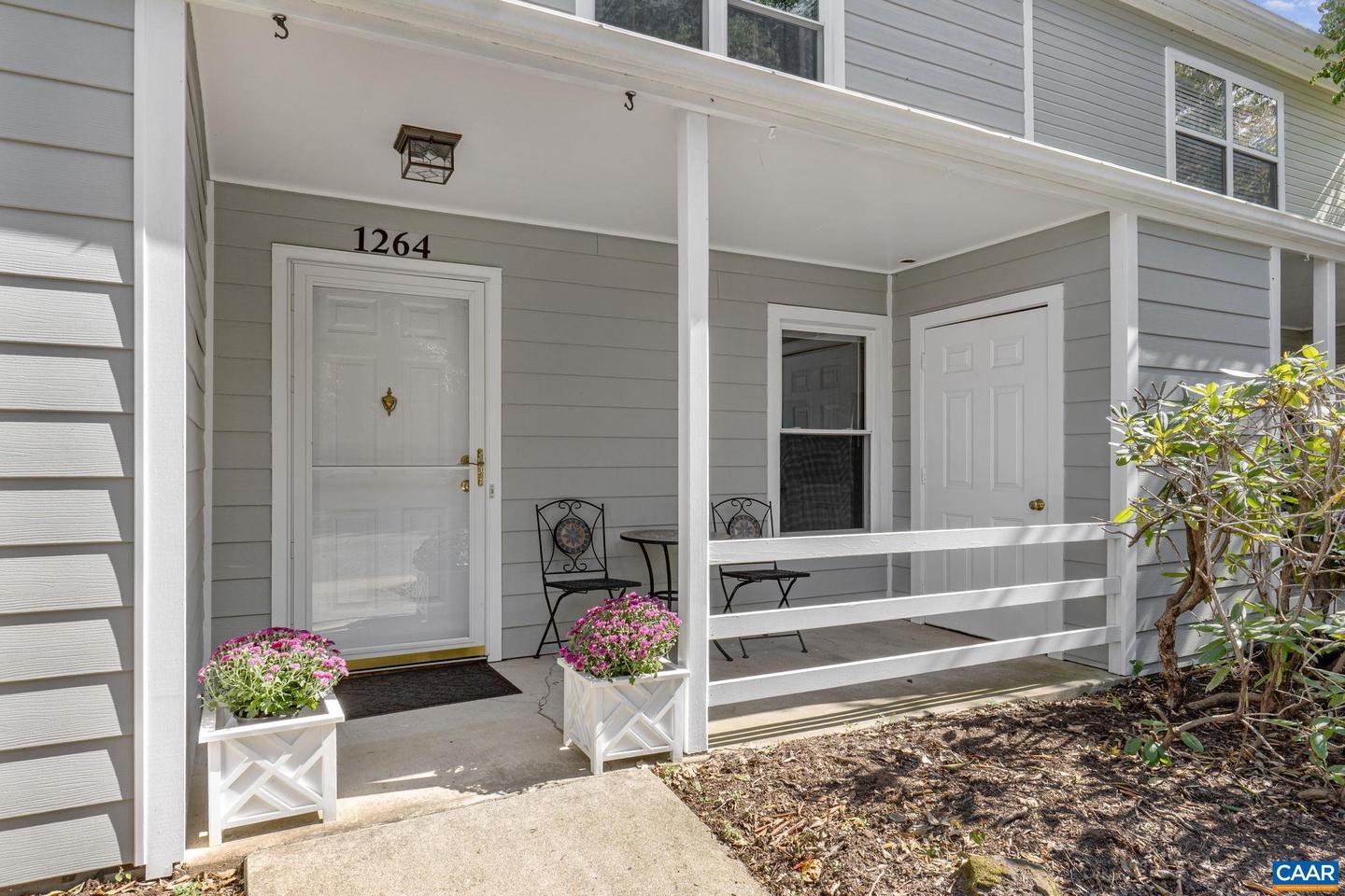 1264 MAPLE VIEW DR, CHARLOTTESVILLE, Virginia 22902, 2 Bedrooms Bedrooms, ,1 BathroomBathrooms,Residential,For sale,1264 MAPLE VIEW DR,669295 MLS # 669295