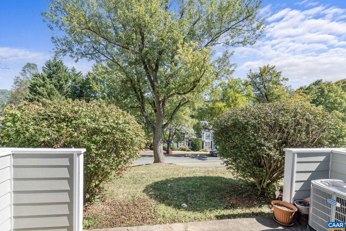 1264 MAPLE VIEW DR, CHARLOTTESVILLE, Virginia 22902, 2 Bedrooms Bedrooms, ,1 BathroomBathrooms,Residential,For sale,1264 MAPLE VIEW DR,669295 MLS # 669295