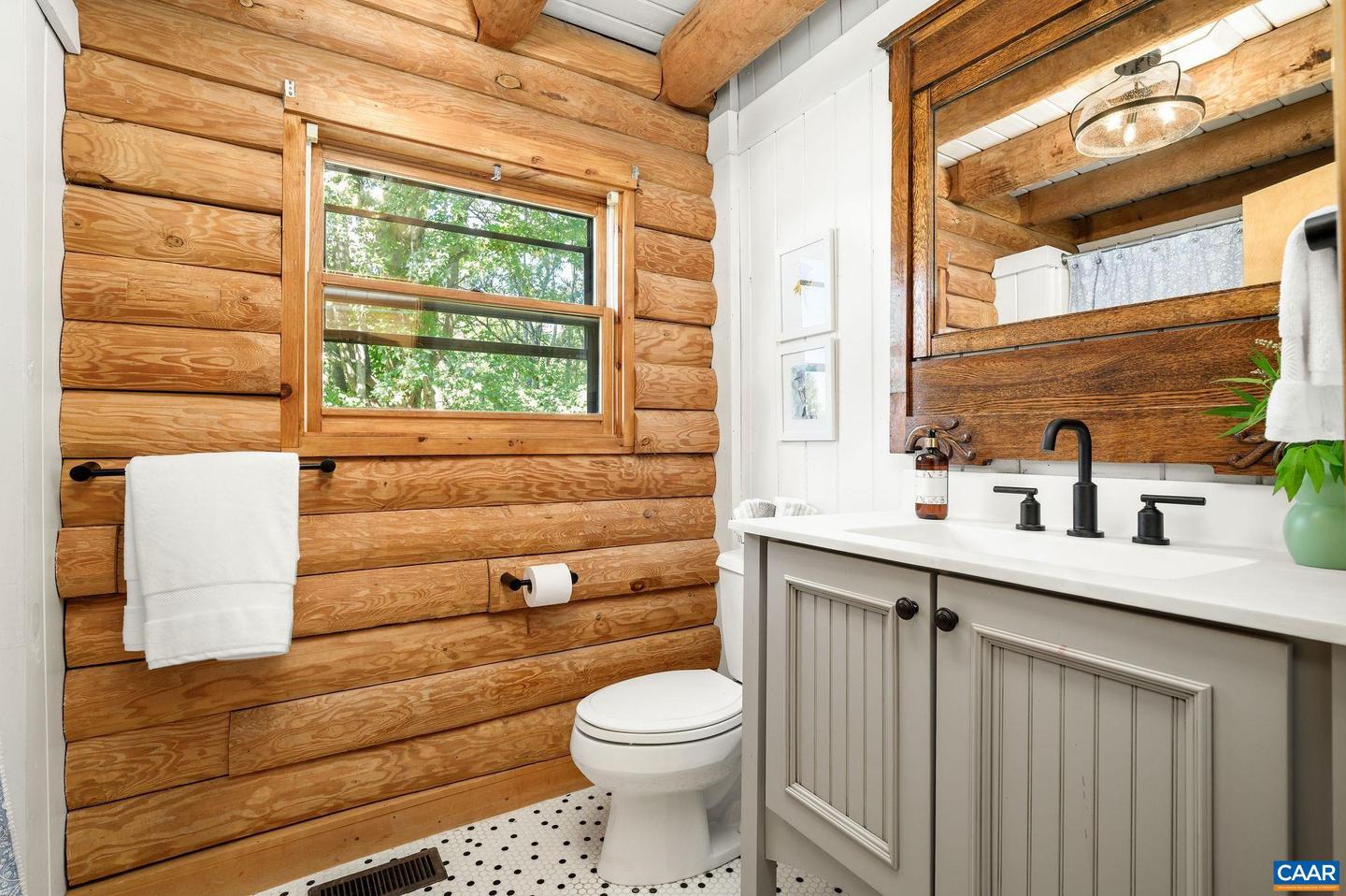 3946 ROCK BRANCH RD, NORTH GARDEN, Virginia 22959, 3 Bedrooms Bedrooms, ,2 BathroomsBathrooms,Residential,For sale,3946 ROCK BRANCH RD,669309 MLS # 669309
