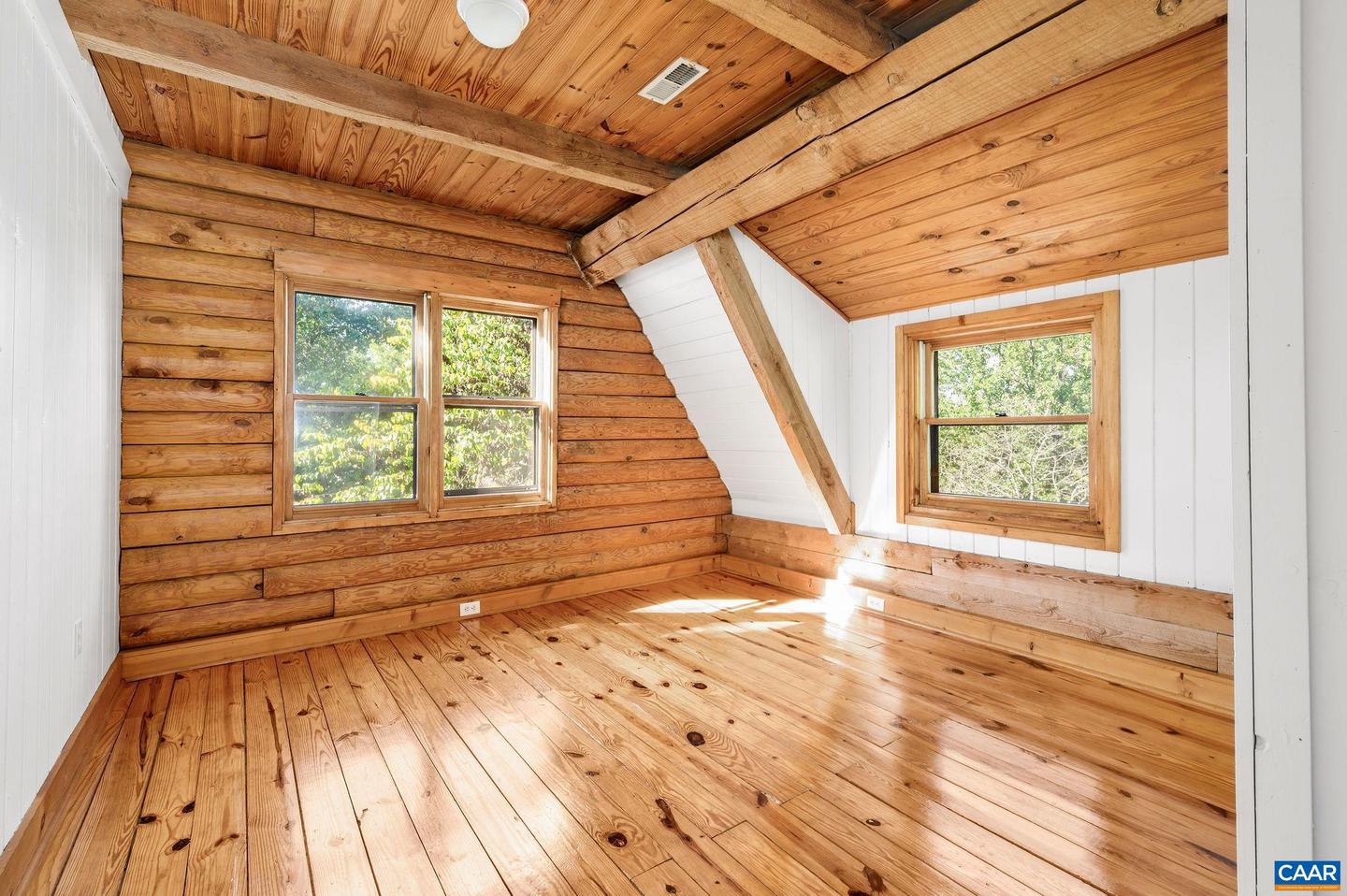 3946 ROCK BRANCH RD, NORTH GARDEN, Virginia 22959, 3 Bedrooms Bedrooms, ,2 BathroomsBathrooms,Residential,For sale,3946 ROCK BRANCH RD,669309 MLS # 669309