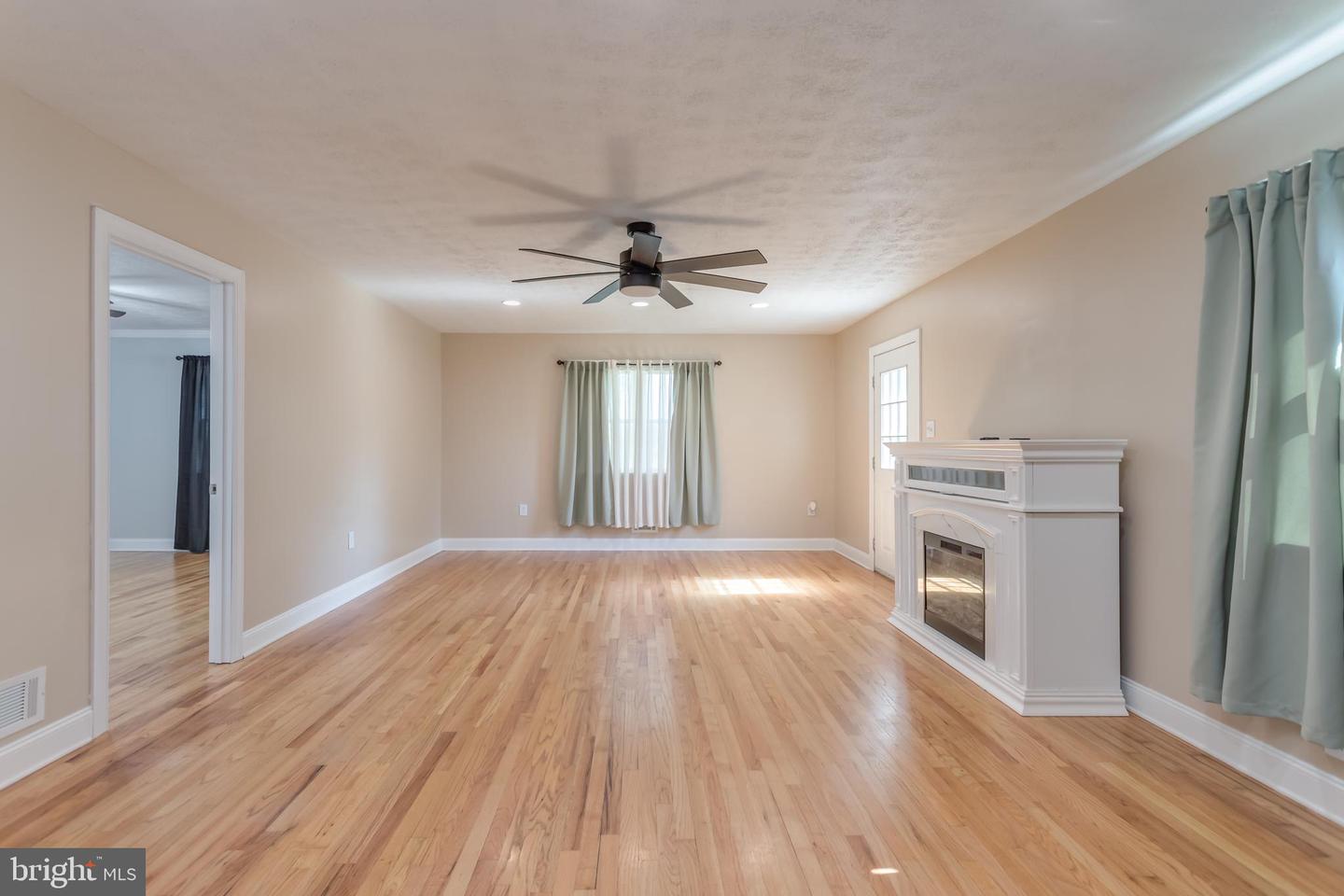 529 SALEM CHURCH, STEPHENS CITY, Virginia 22655, 3 Bedrooms Bedrooms, ,2 BathroomsBathrooms,Residential,For sale,529 SALEM CHURCH,VAFV2037010 MLS # VAFV2037010