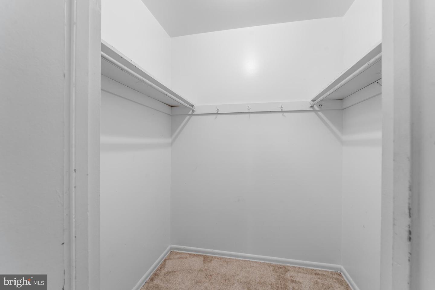 4270 EAST CAPITOL ST NE #301, WASHINGTON, District Of Columbia 20019, 2 Bedrooms Bedrooms, ,1 BathroomBathrooms,Residential,For sale,4270 EAST CAPITOL ST NE #301,DCDC2224050 MLS # DCDC2224050