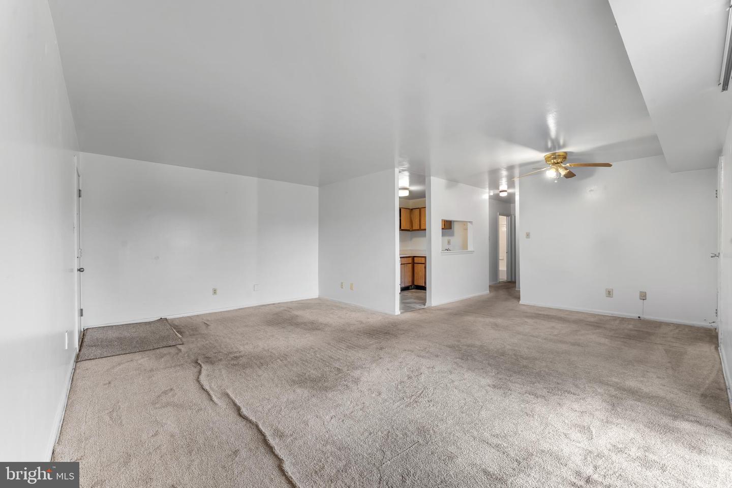 4270 EAST CAPITOL ST NE #301, WASHINGTON, District Of Columbia 20019, 2 Bedrooms Bedrooms, ,1 BathroomBathrooms,Residential,For sale,4270 EAST CAPITOL ST NE #301,DCDC2224050 MLS # DCDC2224050